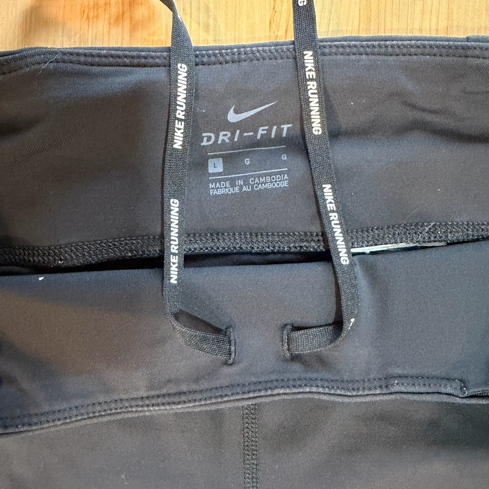Nike Black Dri-FIT Running leggings with mesh size L